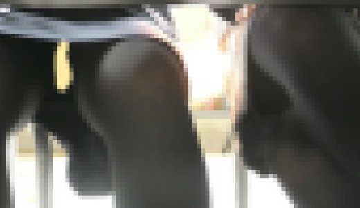 【机の下の真実】生保レディー2人組黒タイツ編その①～