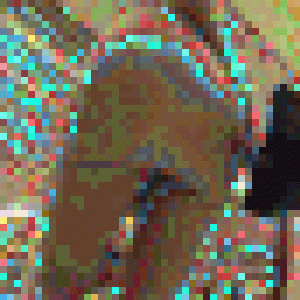 【デカ美尻お姉さんの街歩き】お座りパンチラ☆柔らかボデイライン！