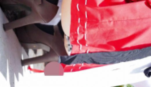 コミックマーケット コスプレ グラマラス超美人レイヤーさんの巫女パンチラ ★お尻の鳥肌まで分かる高精細★ バックしゃがみ&まくり