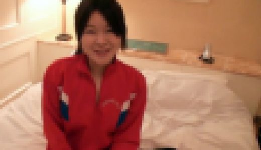 体操服少女にスパンキングと肉棒ビンタ