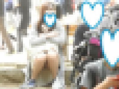 （ＦＨＤ）大変です！！会話に夢中になり、パンツが見えてますよ２０４