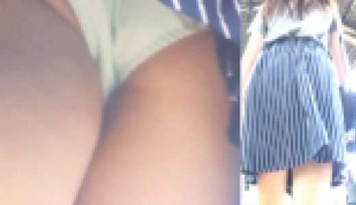 パンチラ盗撮 OLさん 水色パンツに2度も接近して撮影