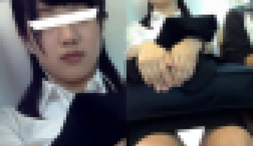 (電車対面）(顔出し）まっさらな白いブラウスが映えるリクルートスーツ女子大生さんを…超近距離接写で観察してみました!!