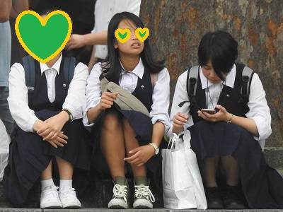 制服姿の女のコを撮影しました！！１４７