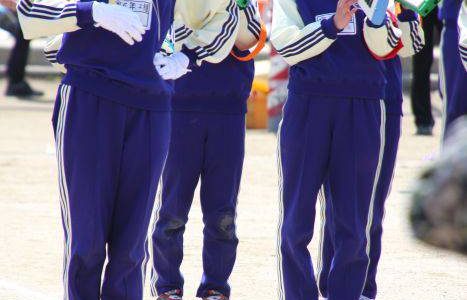 ぱれいどすこーぷ　04　昭和の香り漂うレトロ芋ジャージ