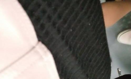 超タイトミニ(触り睨まれあり)