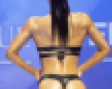 【わたしは何を見せつけられているのだろうか】ノーパンにも見えるフィットネスモデル。part１