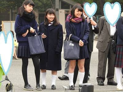 制服姿の女のコを撮影しました！！６７