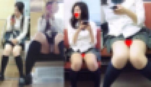 《電車2本セット》パンツ丸見え女子学生の対面モロパンチラ動画セット（FHD）