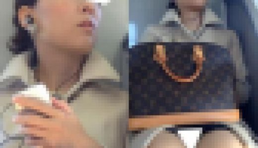 (電車対面）(顔出し)ちょっとツンな感じの美人OLさん…車窓から差し込む光に照らされた▼ぞーんを観察してみました!!