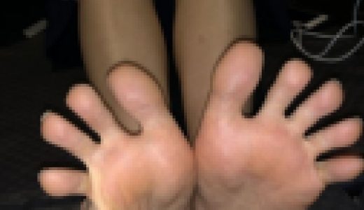 かなちゃん１8歳【足・脚・足裏・靴下】2