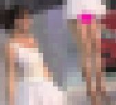 超ミニスカ美脚の美人ギャル