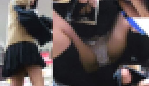 可愛いロリ顔女子が晒した失態！まさかの大開脚で白Pが丸見え！周囲も唖然の衝撃パンチラ動画■再アップ■