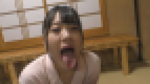 新作　ドロッドロの唾液で顔面と乳首が洪水状態（完全オリジナル）