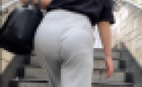 【2名・リブパンツ着衣尻の共演】