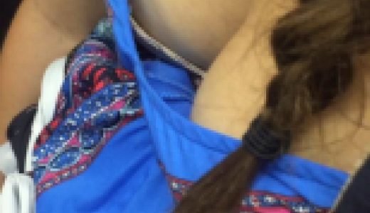 【胸チラHD画質】パフィーニップル女子の胸チラ＆ブラチラ