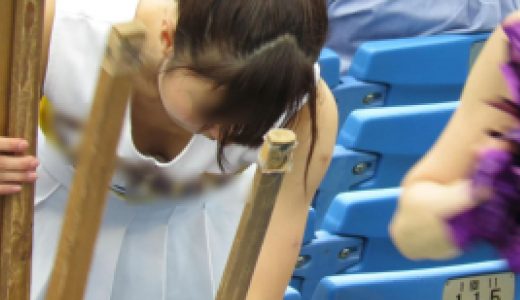 なにわガールズ４２１　ガバガバ開く衣装 DE これがセント◯ールのスタンダードや！