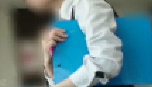 働くお姉さん8と13 ～携帯ショップ店員セット～