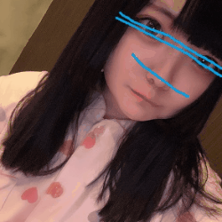 【めちゃかわ】エロ目３パンツ密着撮り【SNSで有名】
