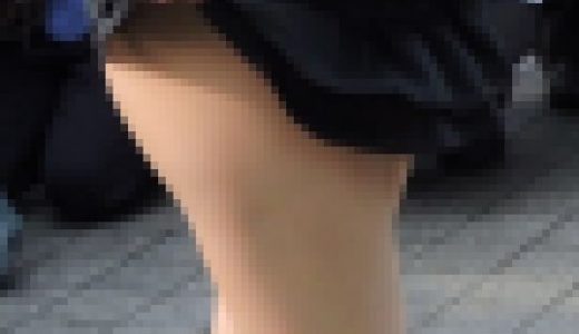 コスプレ2018夏スカートを自らめくりチラ谷間ワキ見せ【動画】イベント編 4808と4806セット販売