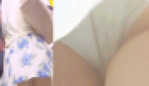 パンチラ盗撮 OLさん 水色パンツを撮りまくり