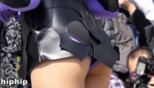 【超高画質フルHD動画】剃り跡もバッチリ！狙われた露出レイヤー達！これがローアングラー達の局部接写撮りの実態ですNO-3