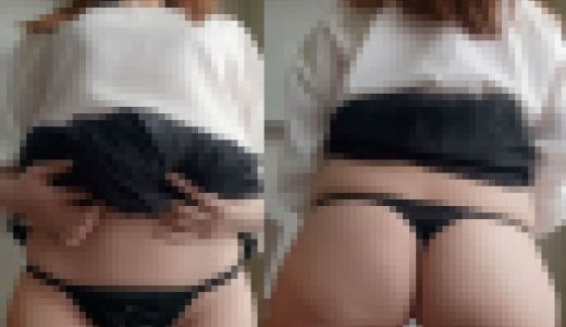 【ワンコイン人妻パンチラ】若干コミュ障？ママさん達とは群れず単独行動の合唱コンクールおばさん