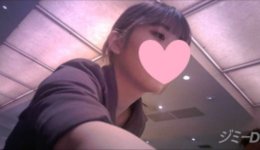 【カフェ店員】SSS級の可愛い店員ちゃん★２カメで収録させていただきました！！