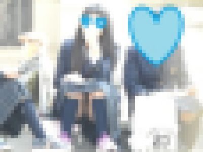 激安＆大特価販売！！お座りお姉さん発見！！（ＦＨＤ）大変です！！パンツが見えてますよ２６～３０