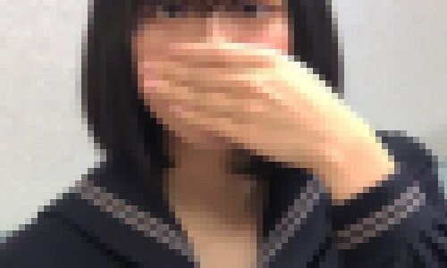 18才エースあゆみちゃん第4弾！セーラー服＋じゅうたんプレイもいい感じ！