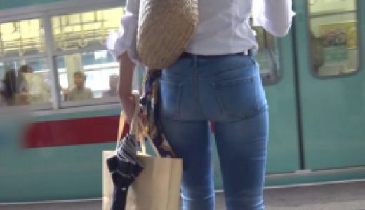 ジーンズ着衣尻 002