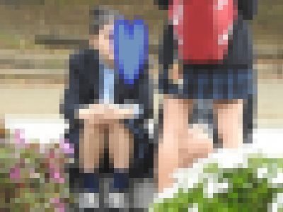 制服姿の女のコを撮影しました！！１１３
