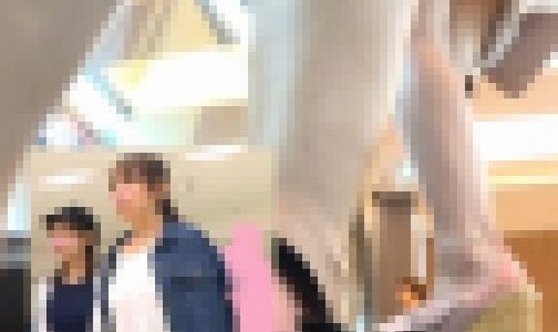 美人2人をストーキング