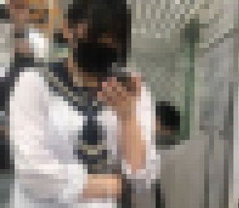 お腹抑えておっぱい強調してるの！？＾＾