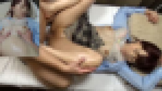 （マッサージ痴漢・睡眠姦）JKリフレ嬢のオナホマンコにチンポ出し入れする