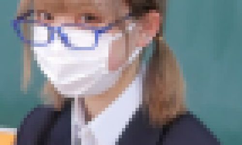 2年A組ありすちゃん！超ウブなほぼ処女なので泣き出してしまったほぼ全てが初めてのハメ撮り！