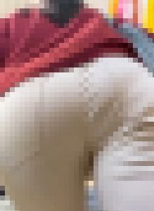 お姉さんの後ろ姿　２１２　ムチムチ　OL　巨尻　迫力　階段上り　パンツ