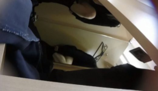 【アヒルの980円均一】試着室　盗撮風　モデル複数　74着目