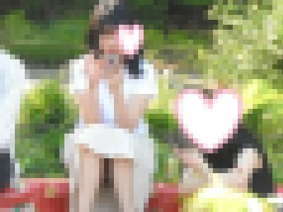 （ＦＨＤ）大変です！！何かに夢中になり、パンツが見えてますよ２０６
