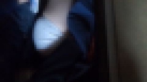 エレベーター内スカートめくりガチ痴漢 制服女子