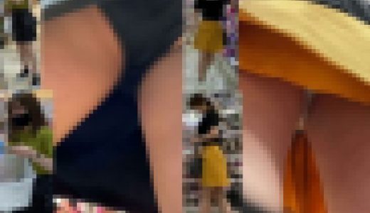 ２人のお姉さんの逆さパンチラ動画　０１３