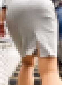 お姉さんの後ろ姿　２３０　OL　過去最高　パート８　巨尻　階段上り　グレー　接写　タイトスカート