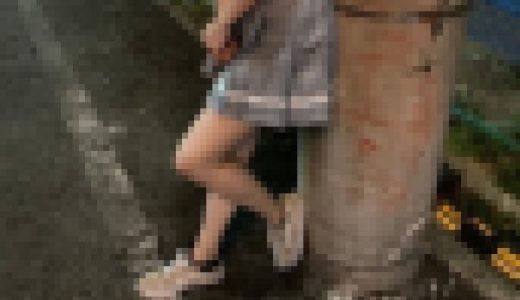 逆さ撮り　コンカフェ　客引きの女の子のパンツ盗撮