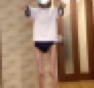 【閲覧注意】超スレンダー痩せ姫　町田りな動画作品第三弾　紺のブルマでラジオ体操、スクール水着で大爆笑、男児水着でガリガリ深呼吸