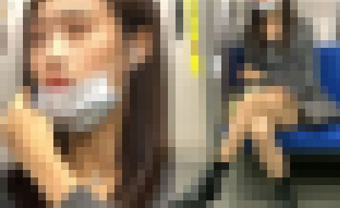 スマホを眺めてニヤニヤするスケベそうな女子大生（其の三）