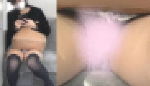 デニムミニの可憐美少女、撮影バレ？【Train】【逆さ】【顔出し】