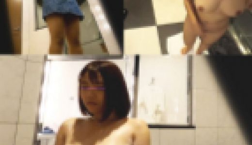 水球部員の友人彼女を貸別荘でシャワーを盗撮 初めて見る生巨乳に大興奮 永久保存版