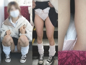超絶かわいいスベスベ美肌ミニスカちゃんの学校帰り、撮影バレ[Train][逆さ][顔出し][４K][特典あり]