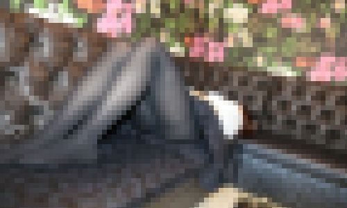 学校帰りの制服女子