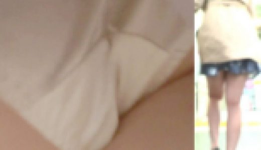 パンチラ盗撮 OLさん 白パンツに超接近 無理矢理カメラをねじ込んで撮影